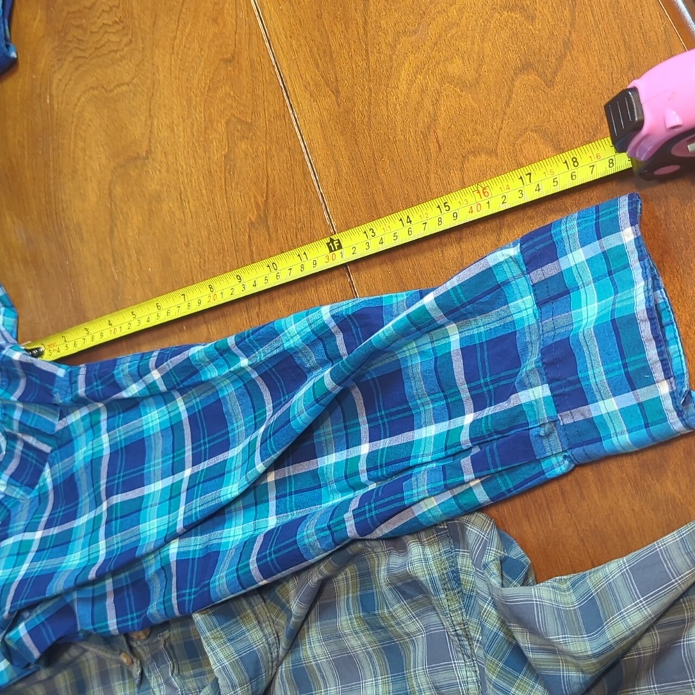 NWOT Set of 2 Duluth Plaid Button Down Shirts Size Large - Picture 9 of 17